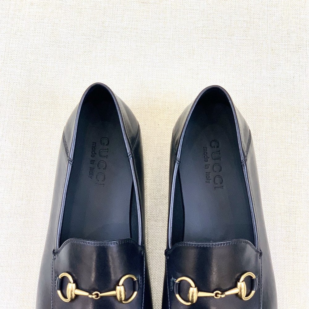 Leather shoes Leather shoes