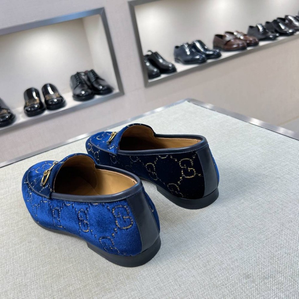 Leather shoes Leather shoes