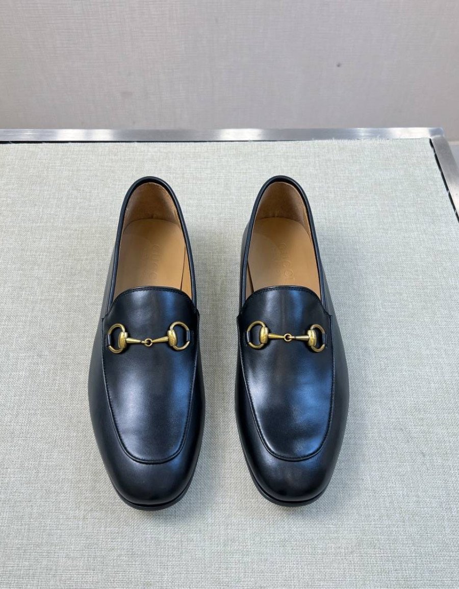 Leather shoes
