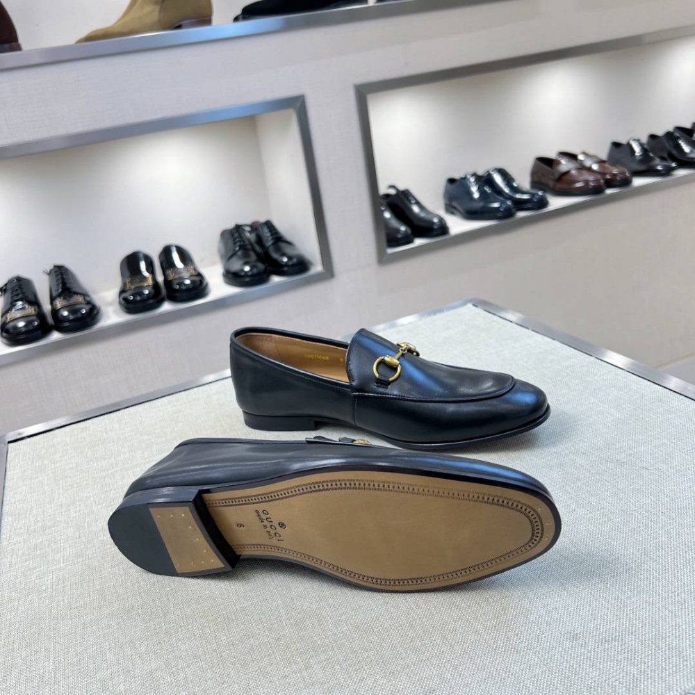Leather shoes Leather shoes