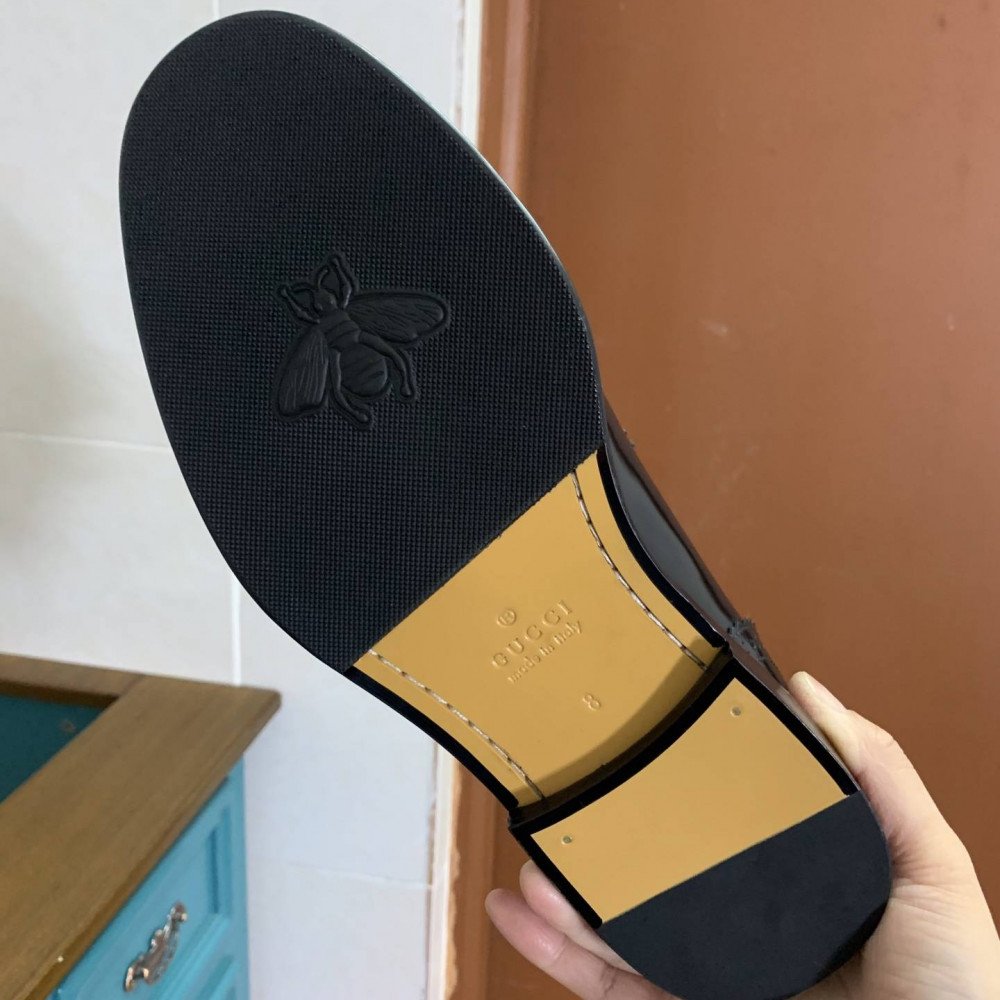 Leather shoes Leather shoes