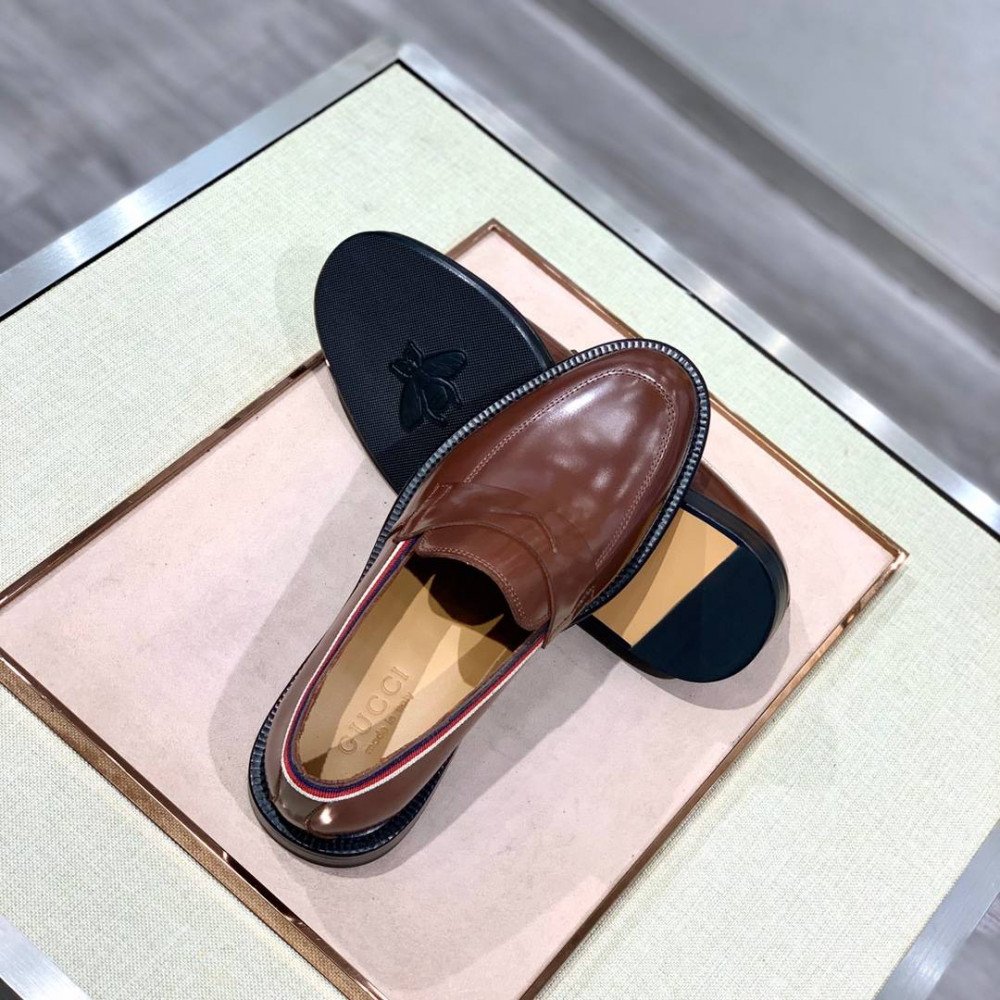 Leather shoes Leather shoes