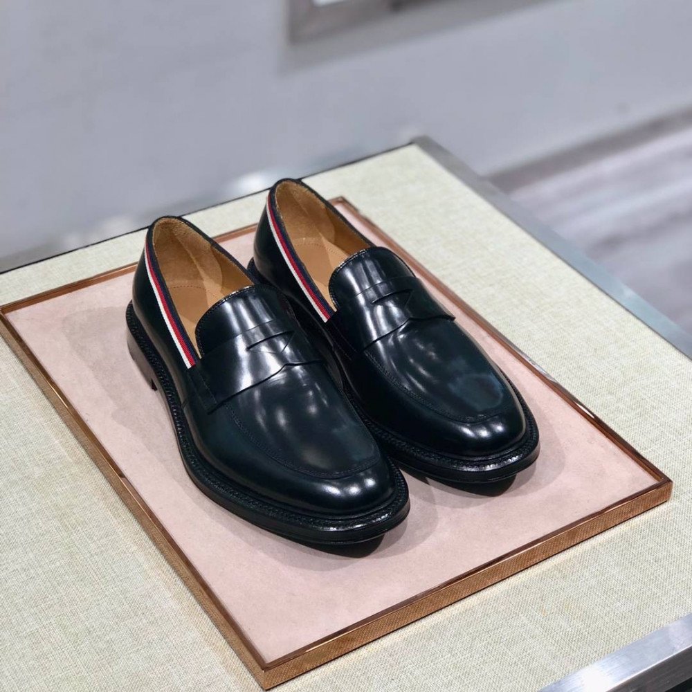 Leather shoes Leather shoes