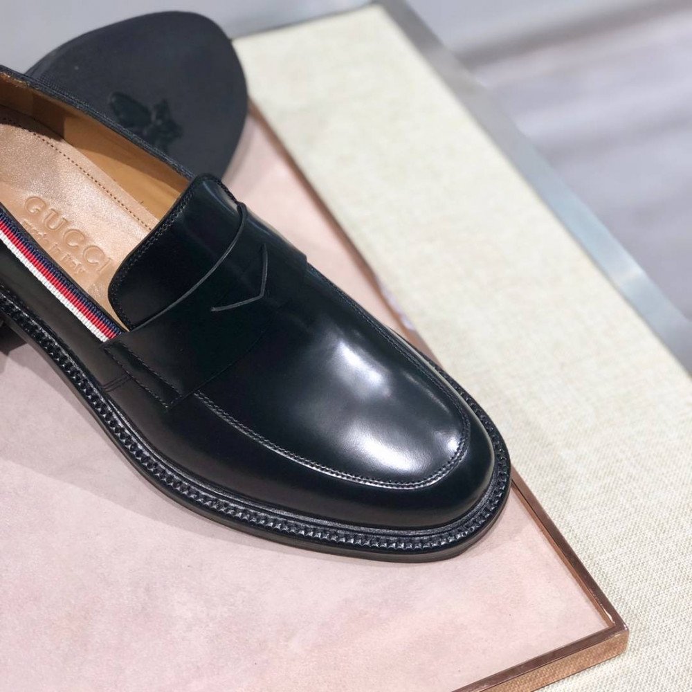 Leather shoes Leather shoes