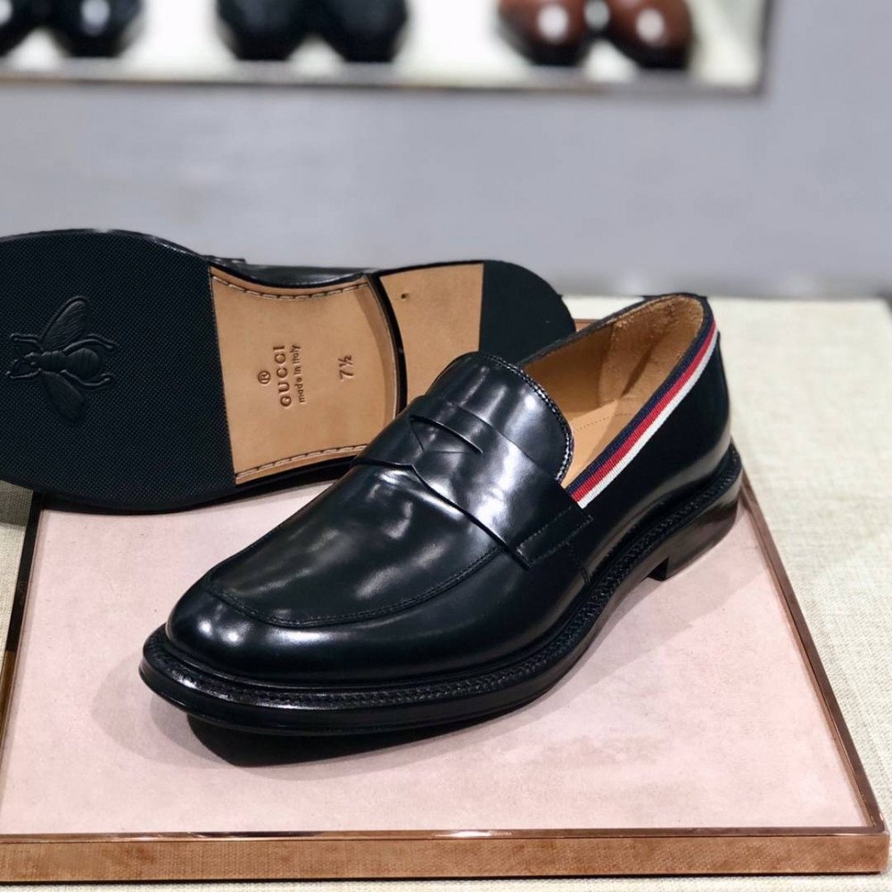 Leather shoes Leather shoes