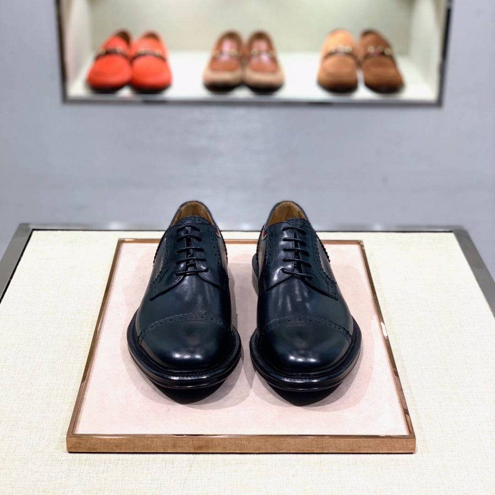 Leather shoes