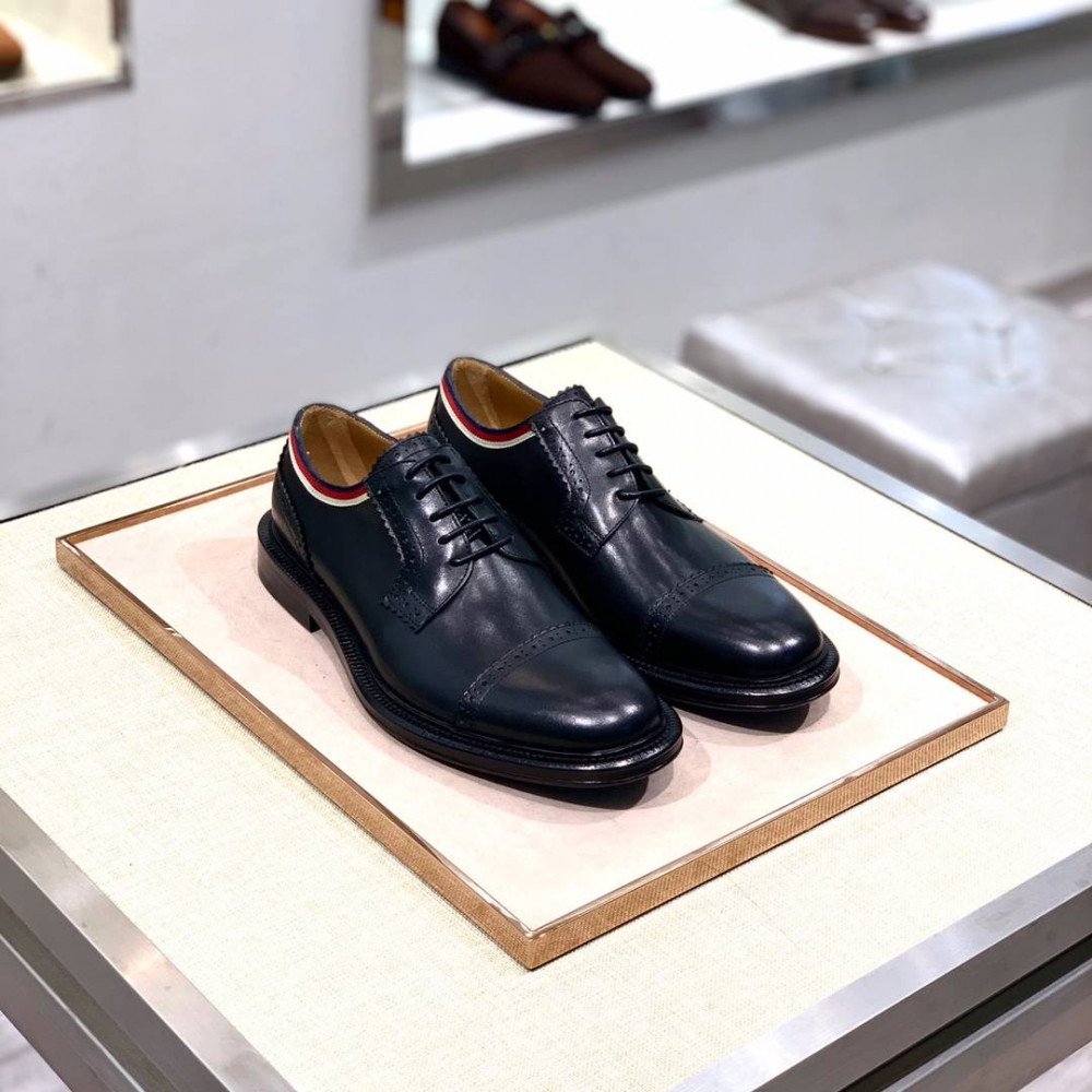 Leather shoes Leather shoes