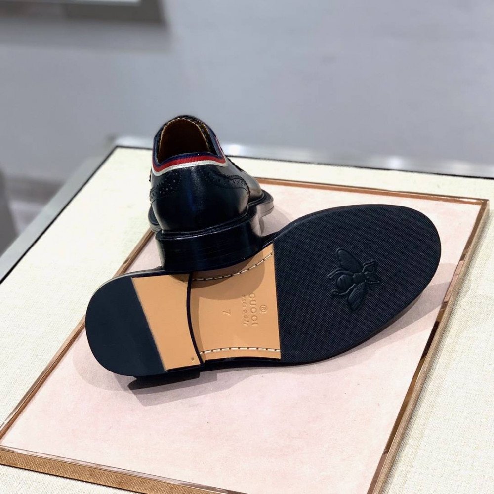Leather shoes Leather shoes
