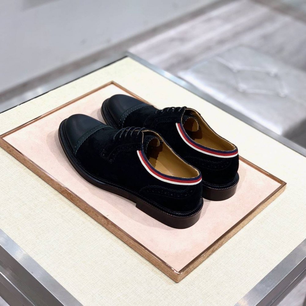 Leather shoes Leather shoes