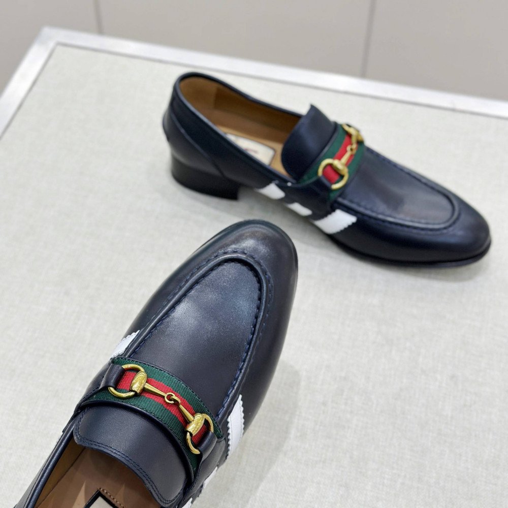 Leather shoes Leather shoes