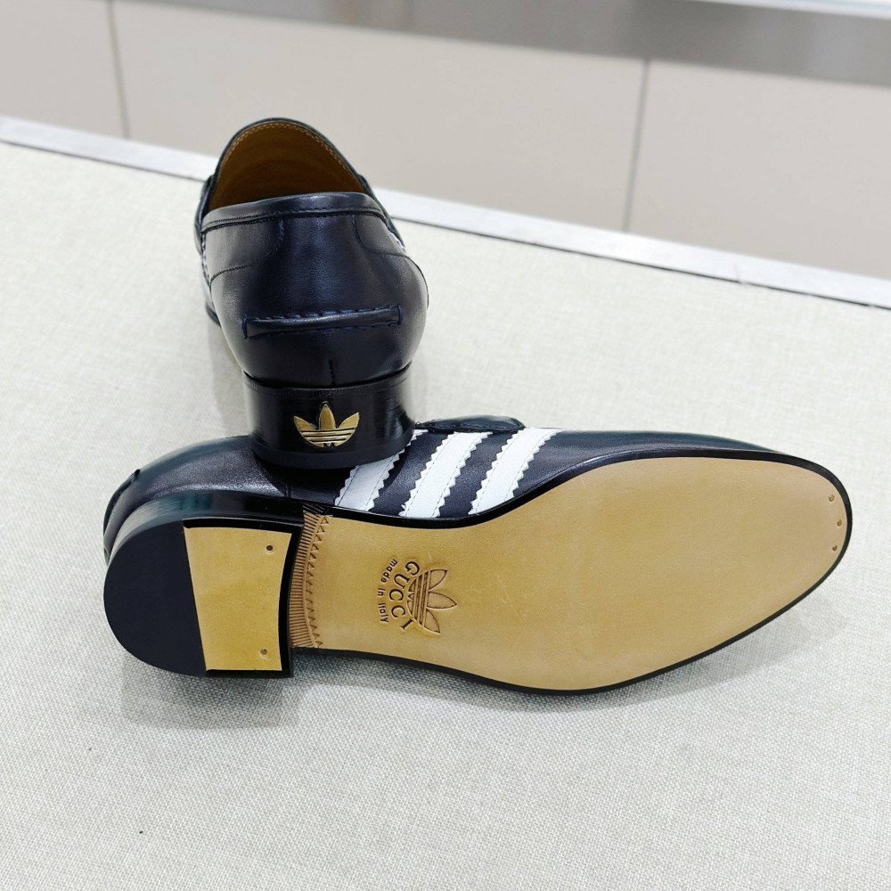 Leather shoes Leather shoes