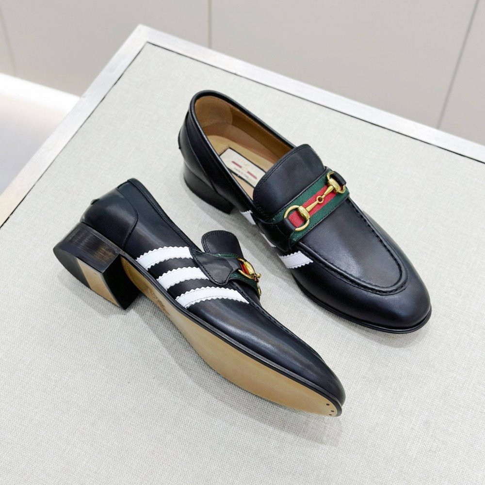 Leather shoes Leather shoes