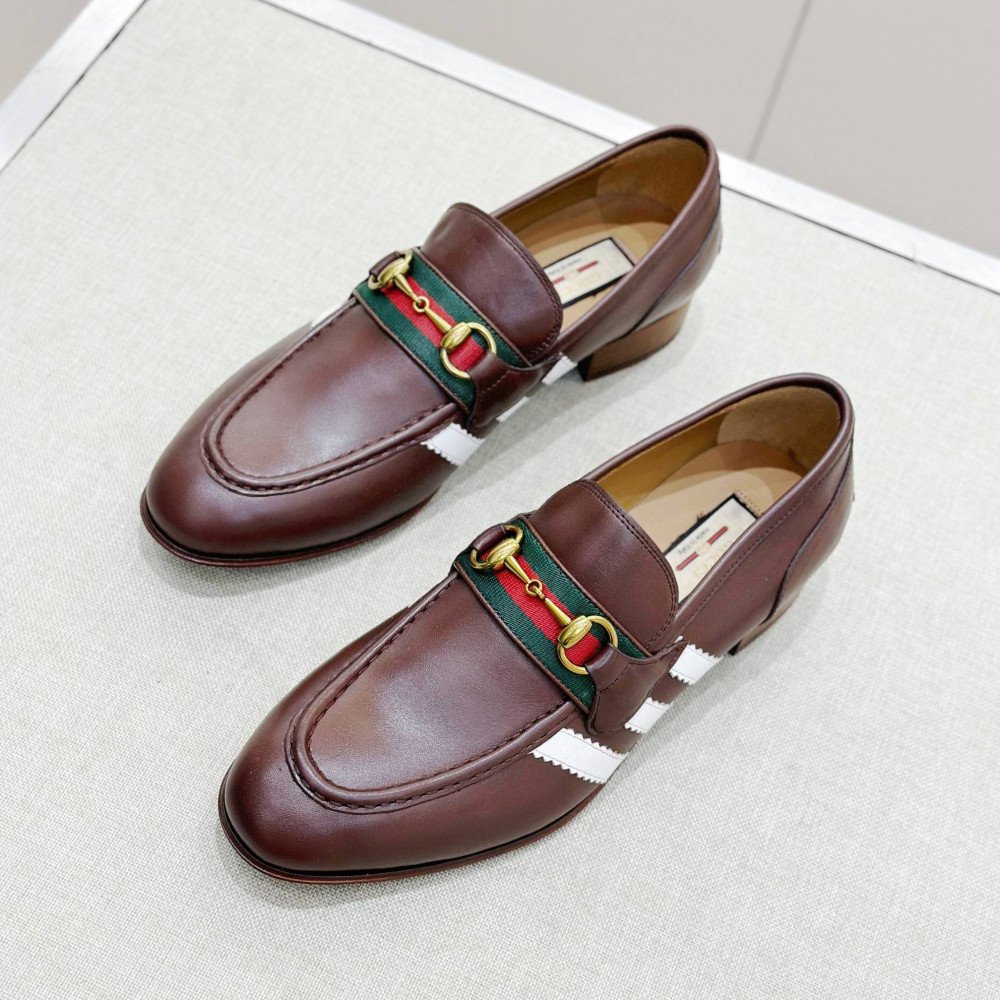 Leather shoes Leather shoes