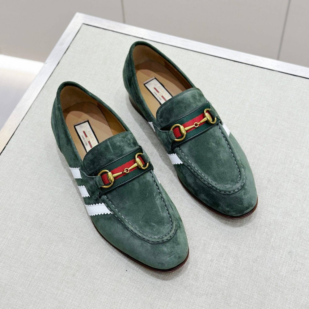 Leather shoes Leather shoes