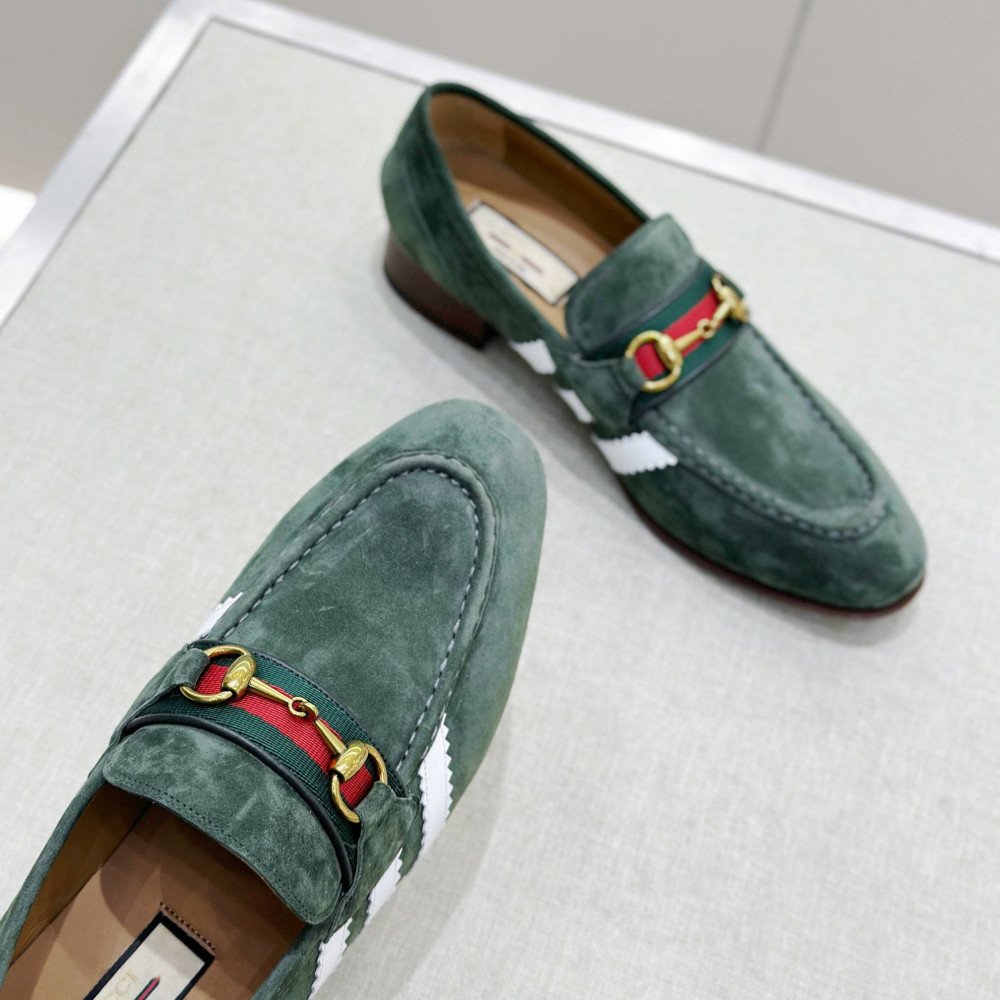 Leather shoes Leather shoes