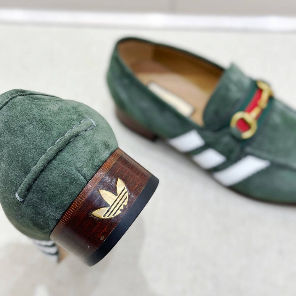 Leather shoes Leather shoes