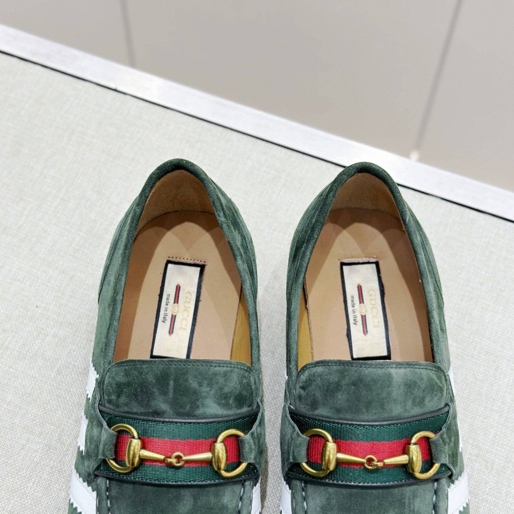 Leather shoes Leather shoes