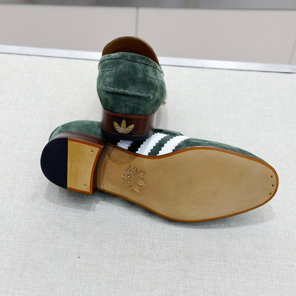 Leather shoes Leather shoes
