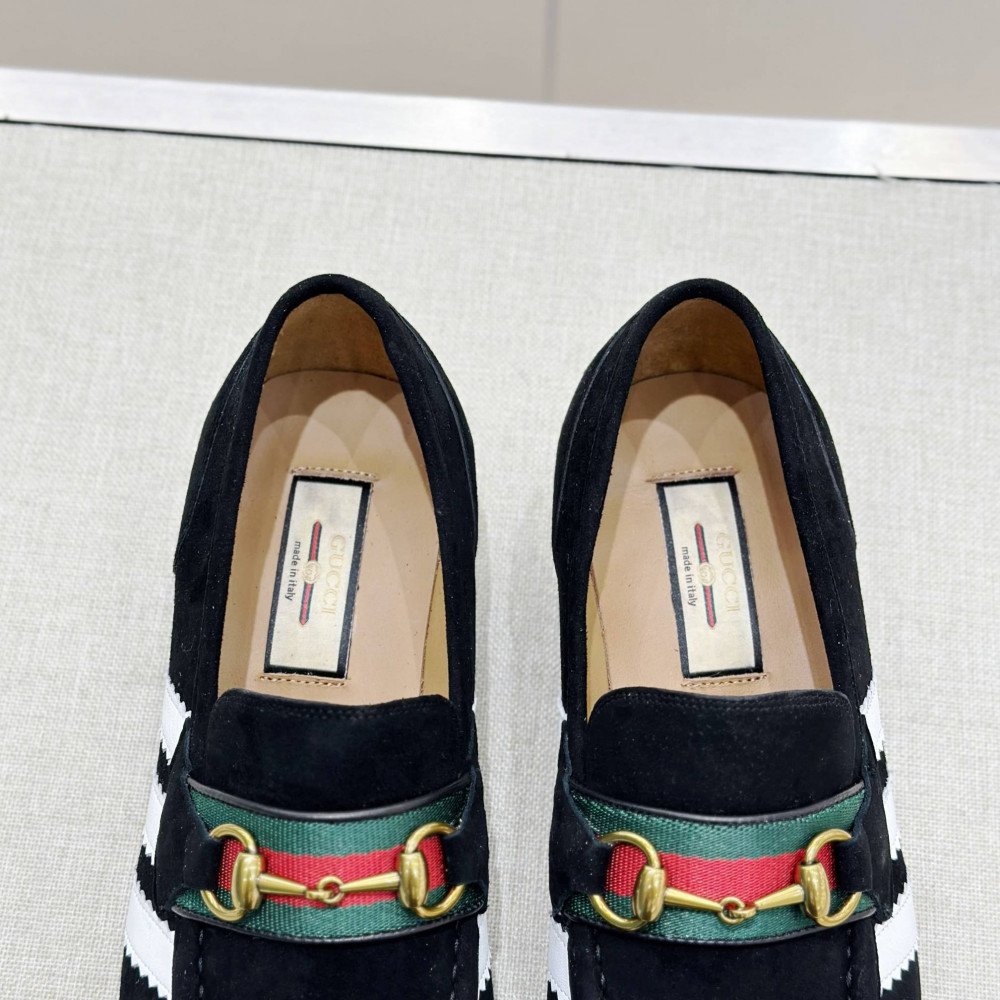 Leather shoes Leather shoes