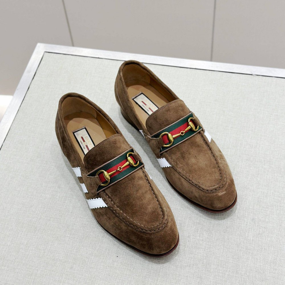 Leather shoes Leather shoes