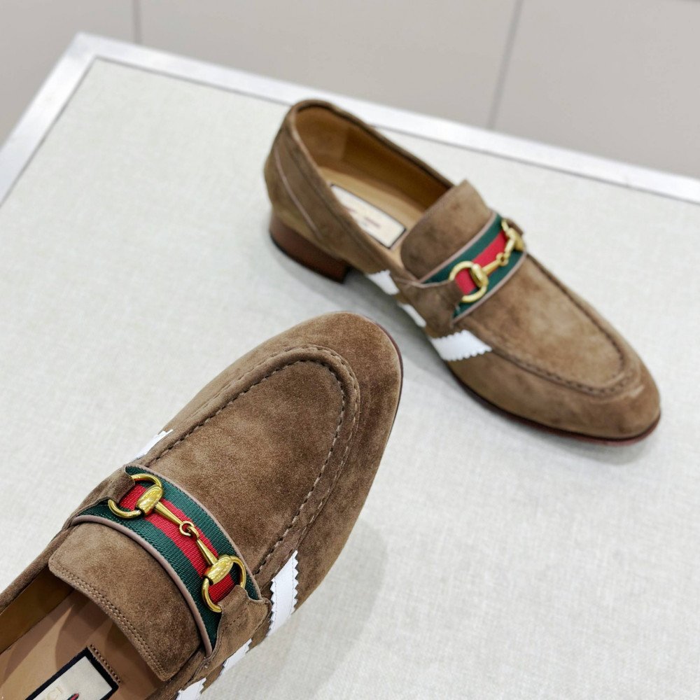 Leather shoes Leather shoes