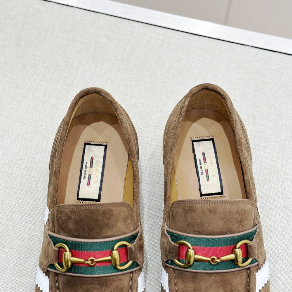 Leather shoes Leather shoes