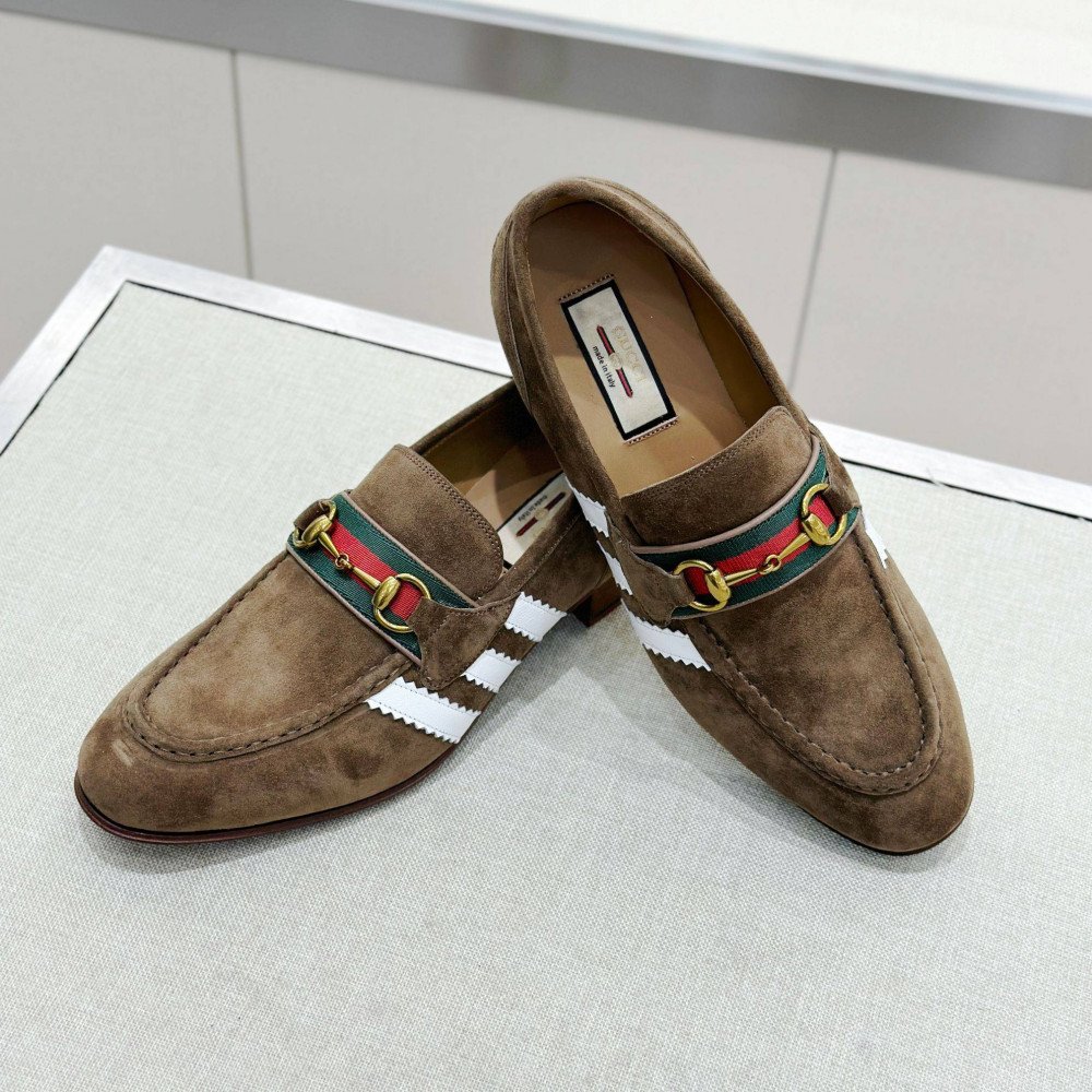 Leather shoes Leather shoes