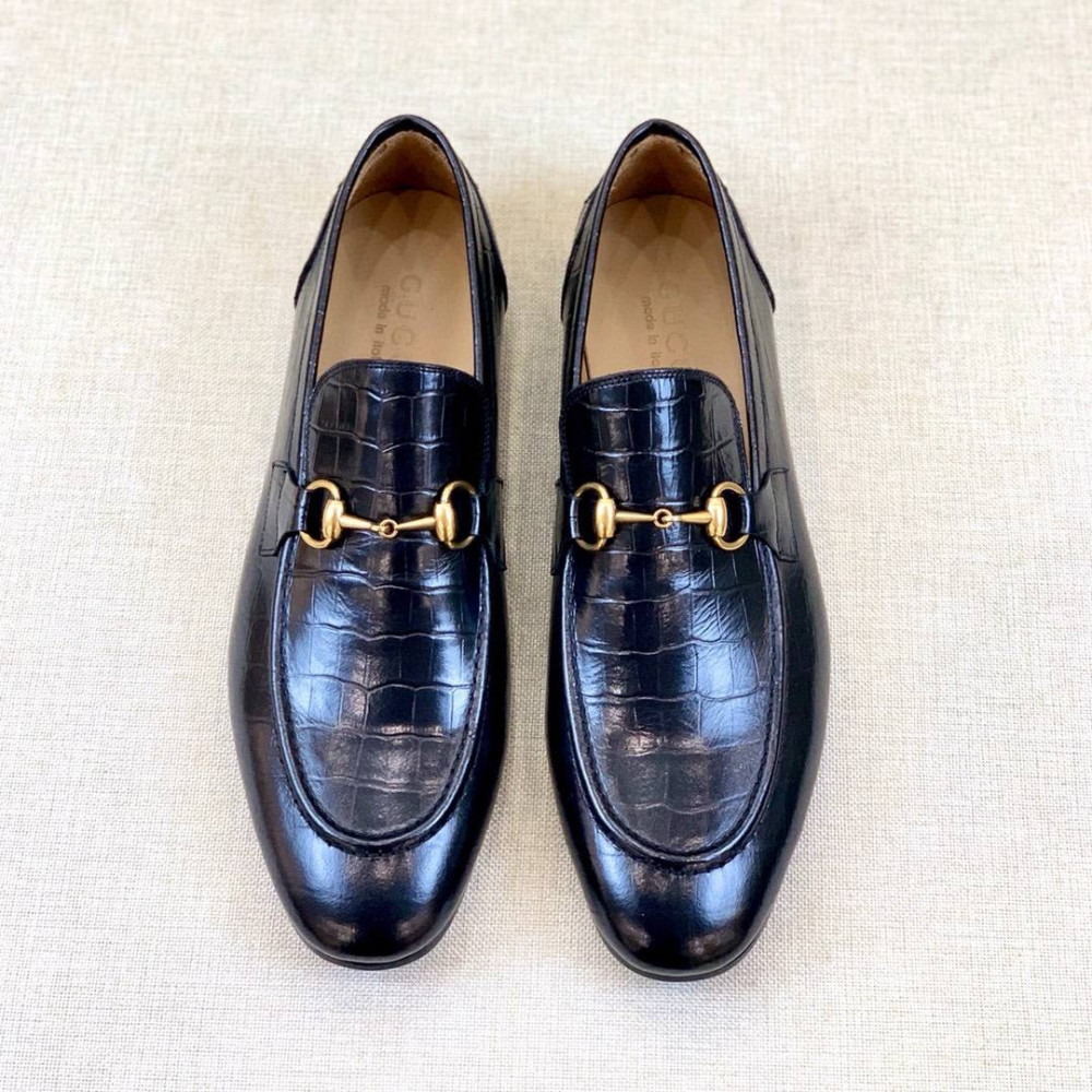 Leather shoes