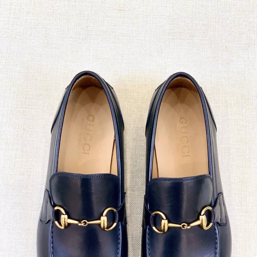 Leather shoes Leather shoes
