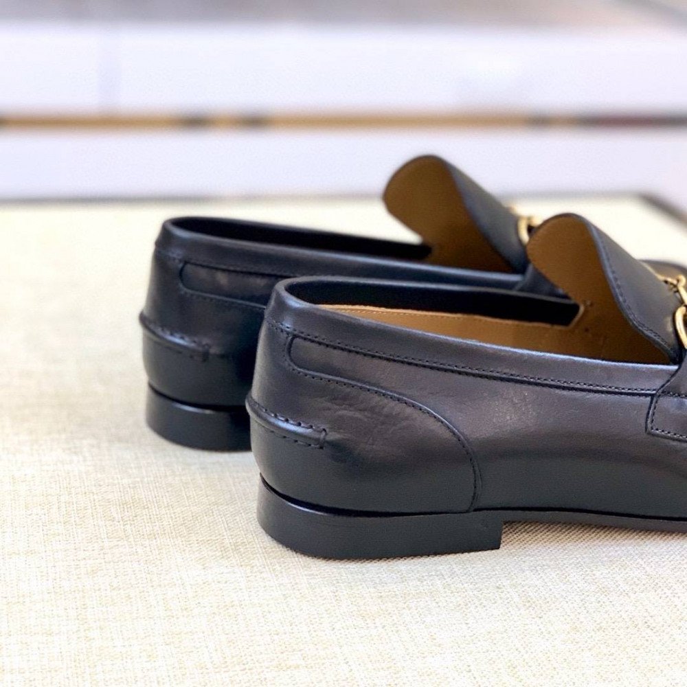 Leather shoes Leather shoes