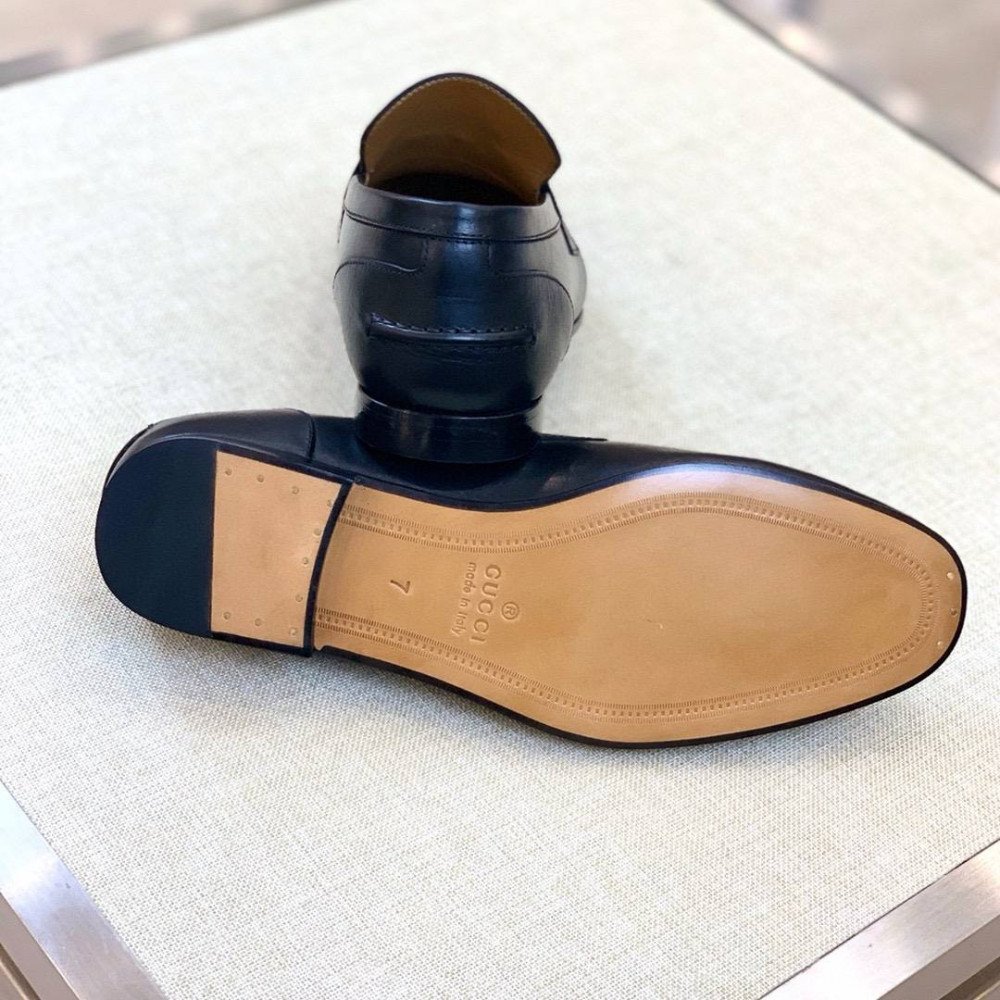 Leather shoes Leather shoes