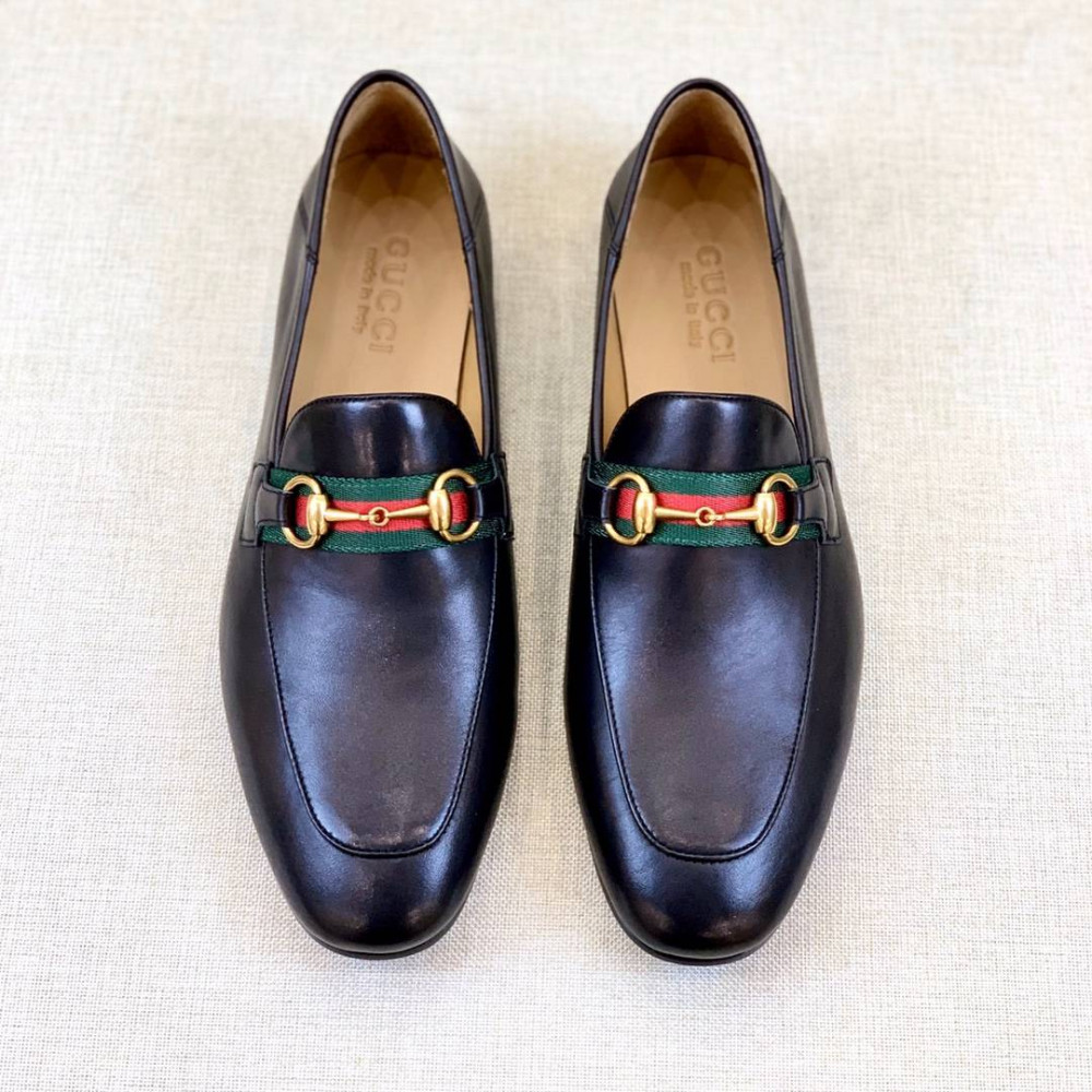 Leather shoes