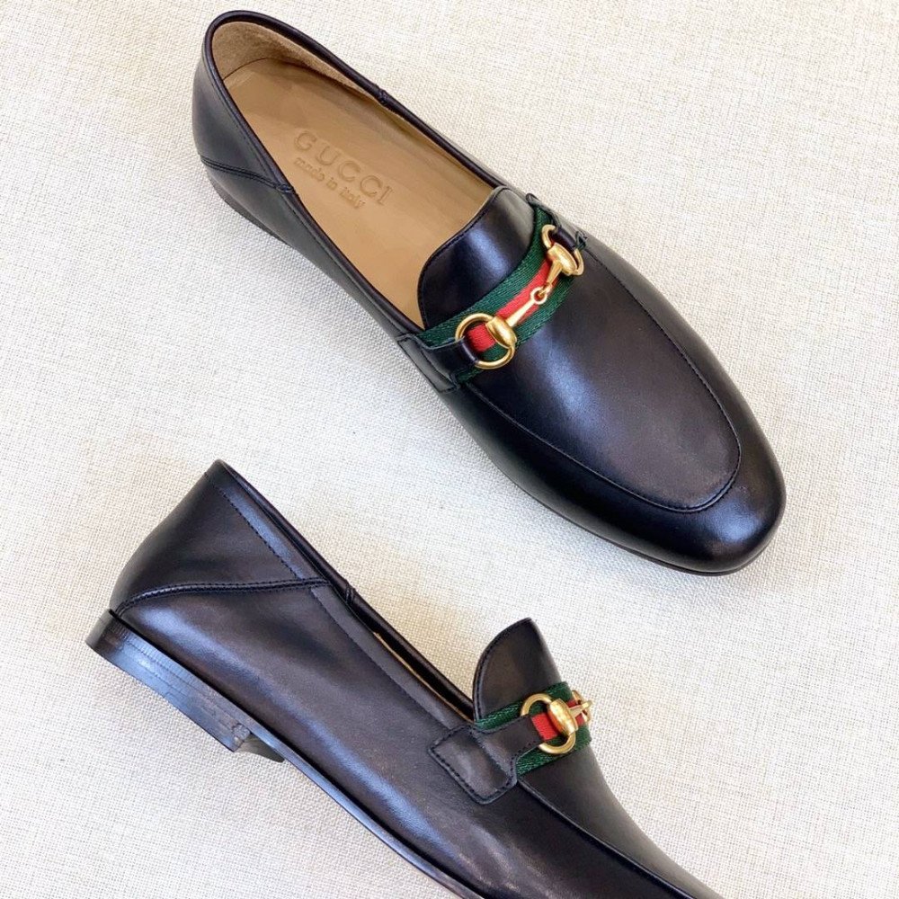 Leather shoes Leather shoes
