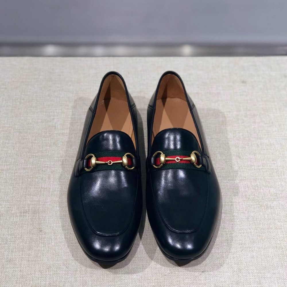 Leather shoes