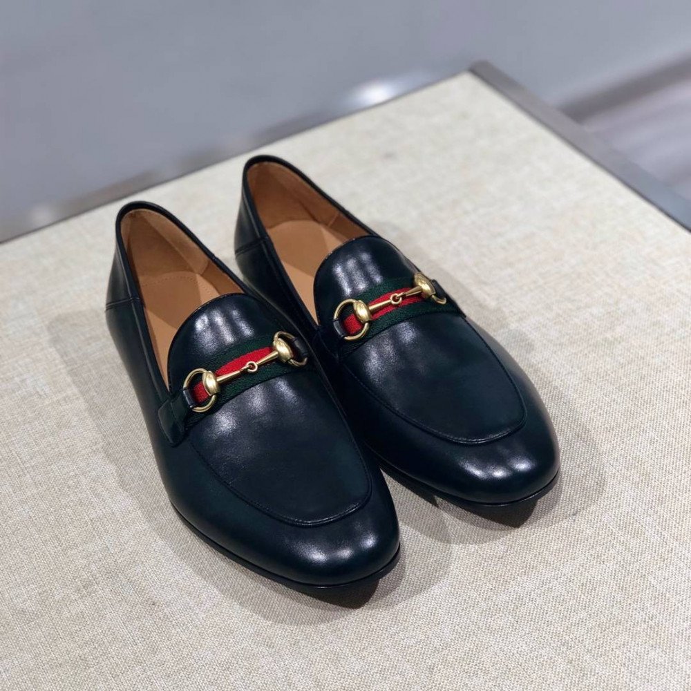 Leather shoes Leather shoes