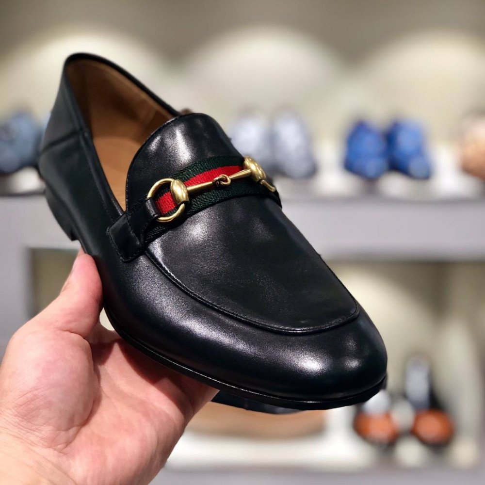 Leather shoes Leather shoes