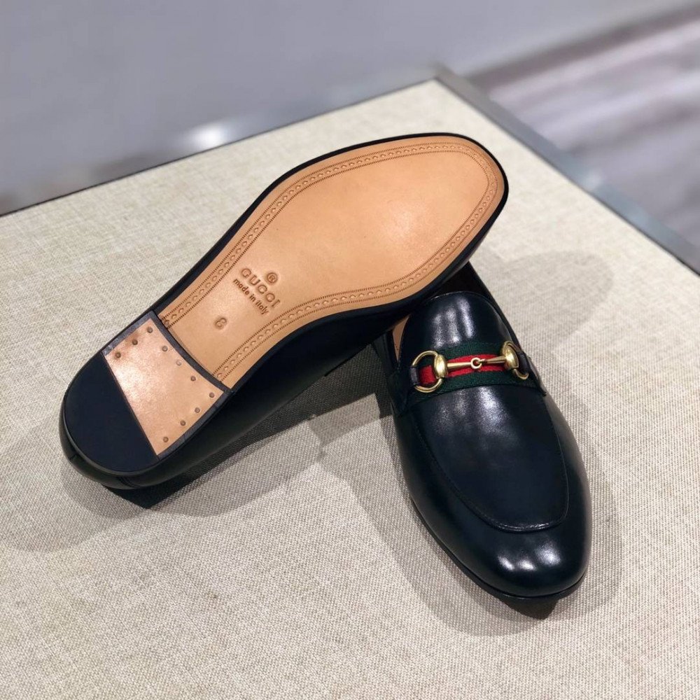 Leather shoes Leather shoes