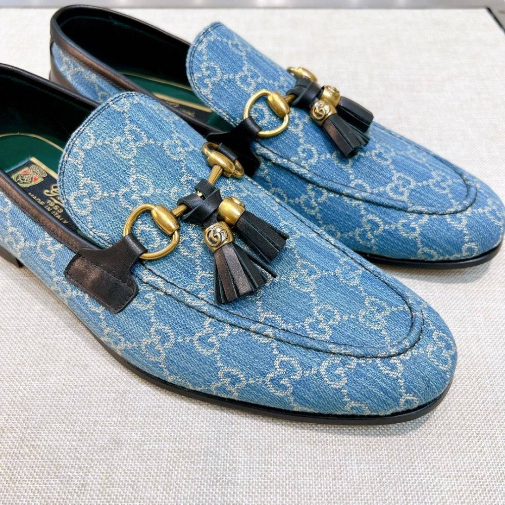 Leather shoes Leather shoes