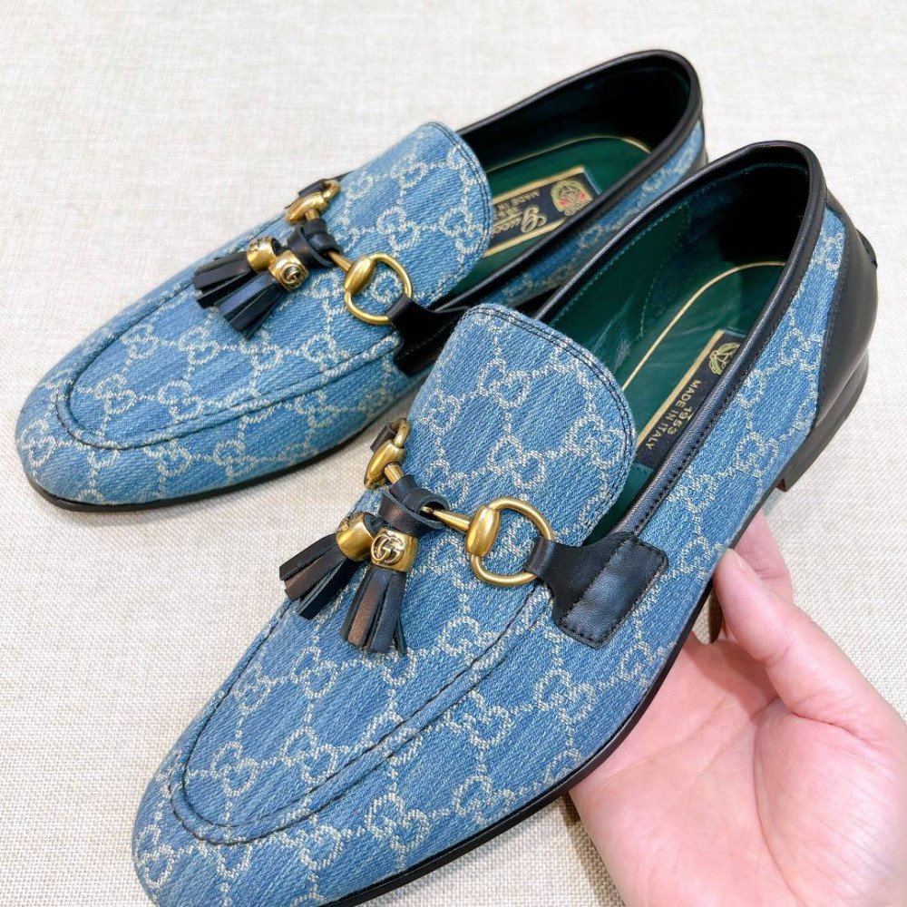 Leather shoes Leather shoes