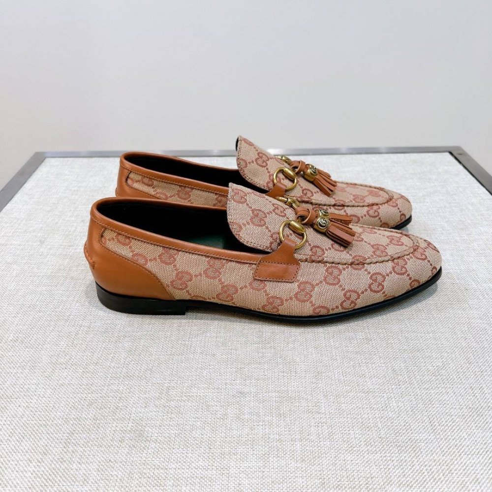 Leather shoes Leather shoes