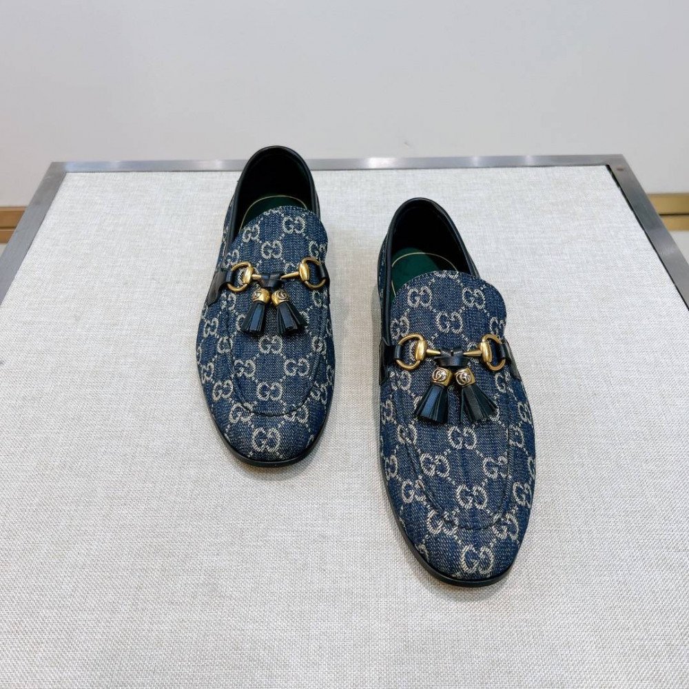 Leather shoes Leather shoes