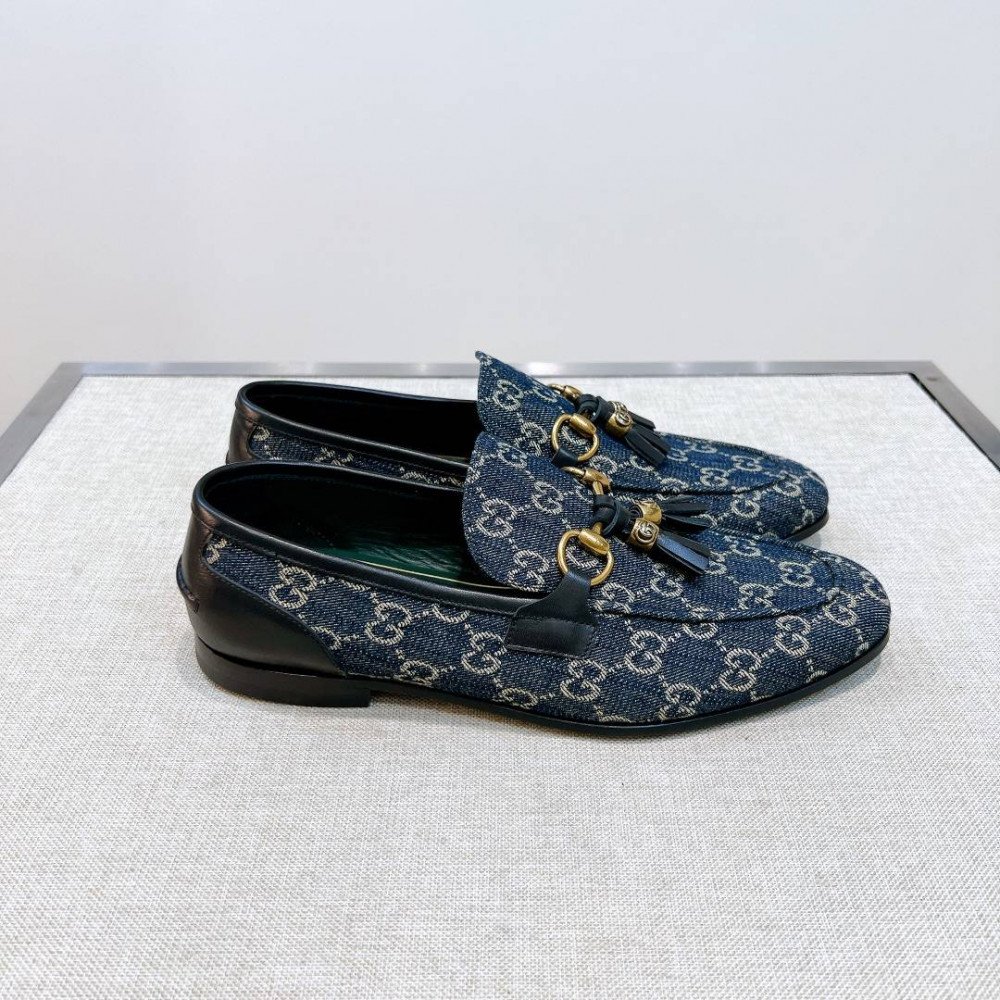 Leather shoes Leather shoes