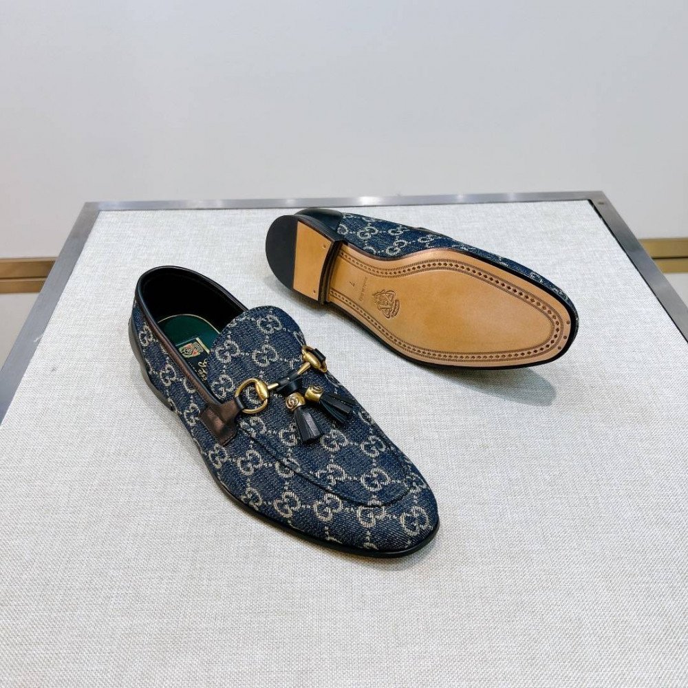Leather shoes Leather shoes