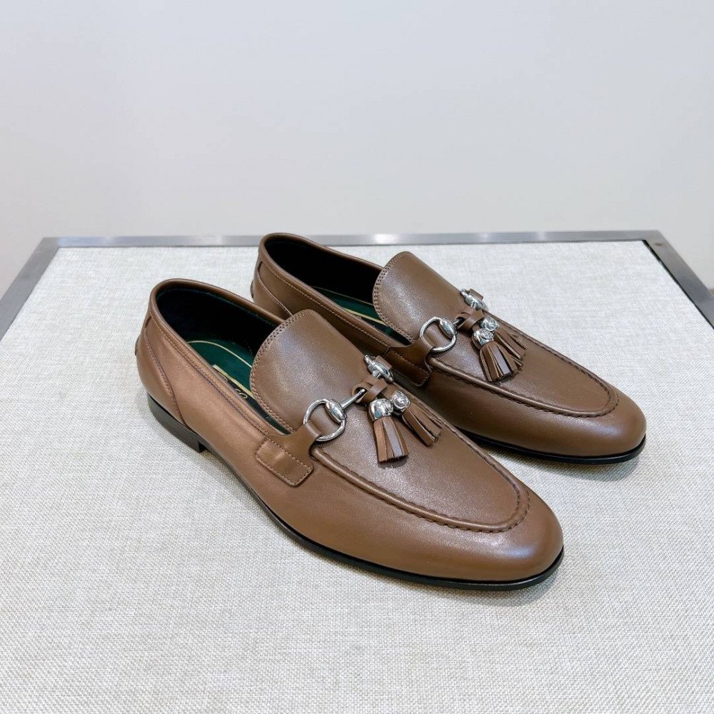 Leather shoes Leather shoes