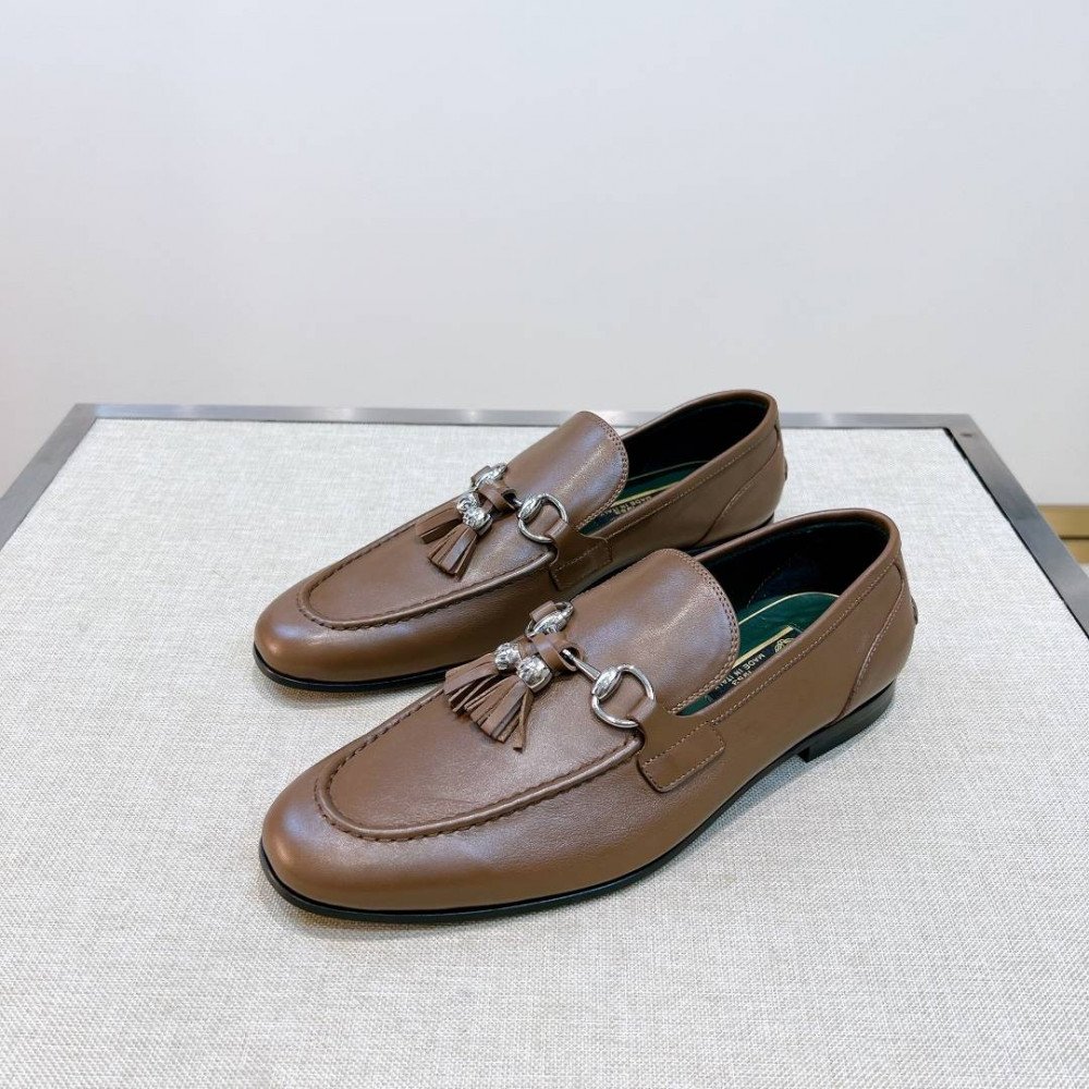 Leather shoes Leather shoes