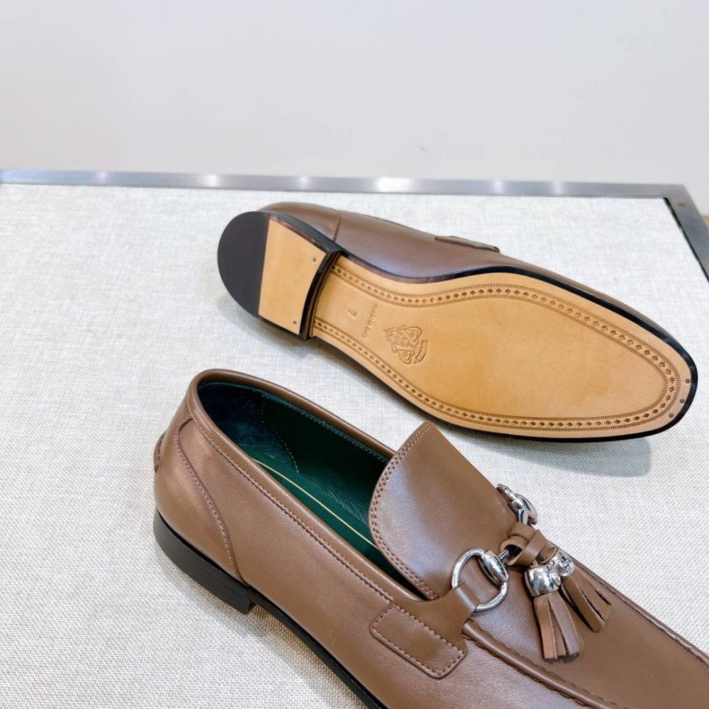 Leather shoes Leather shoes