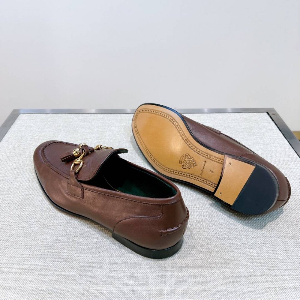 Leather shoes Leather shoes
