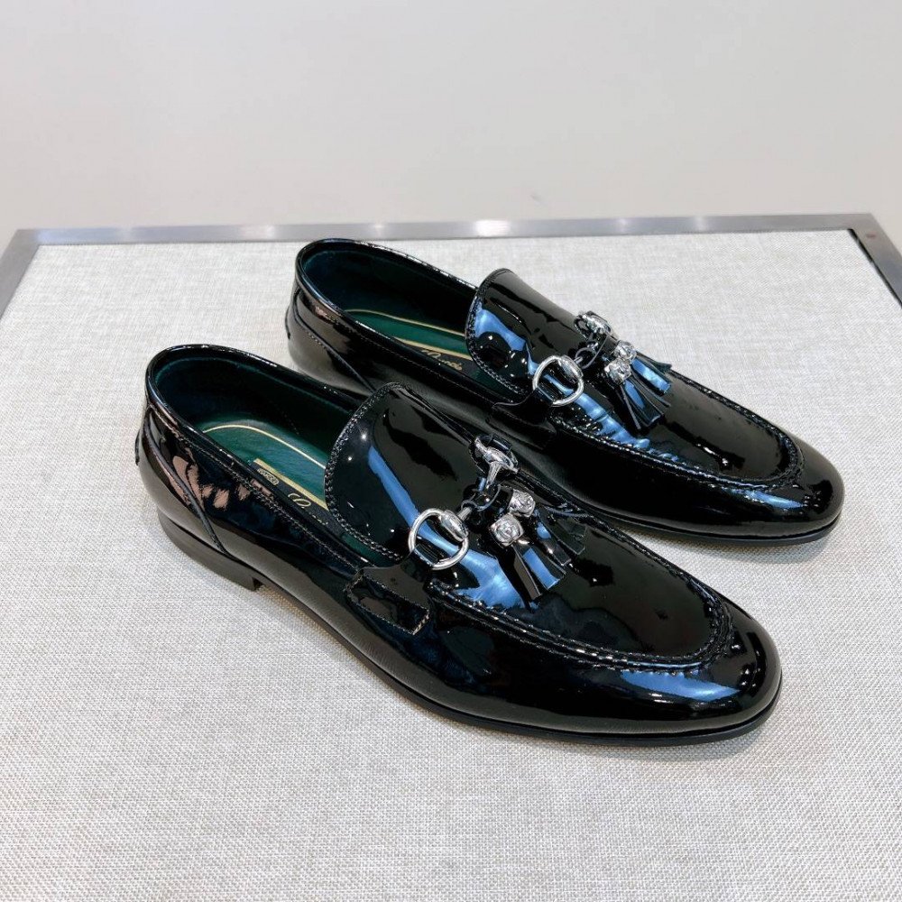 Leather shoes Leather shoes
