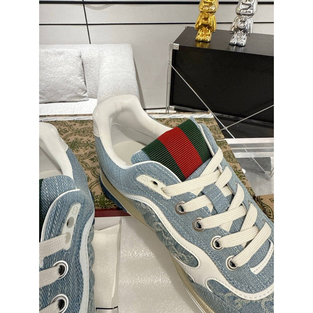 Re-Web sneaker
