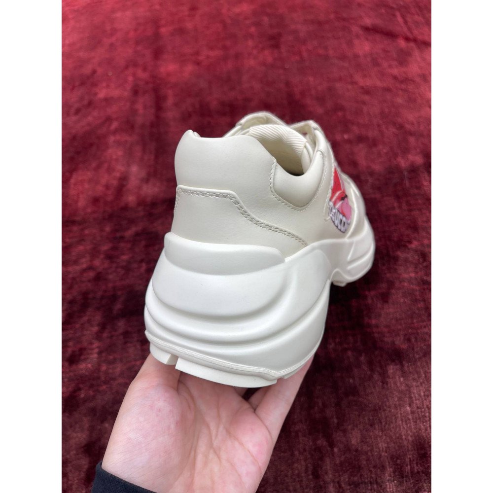 Rhyton